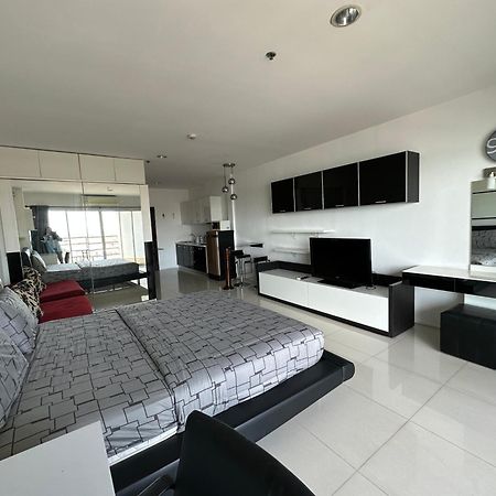Condo Express View Talay 6 Pattaya Exteriör bild