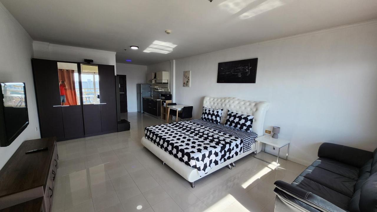 Condo Express View Talay 6 Pattaya Exteriör bild
