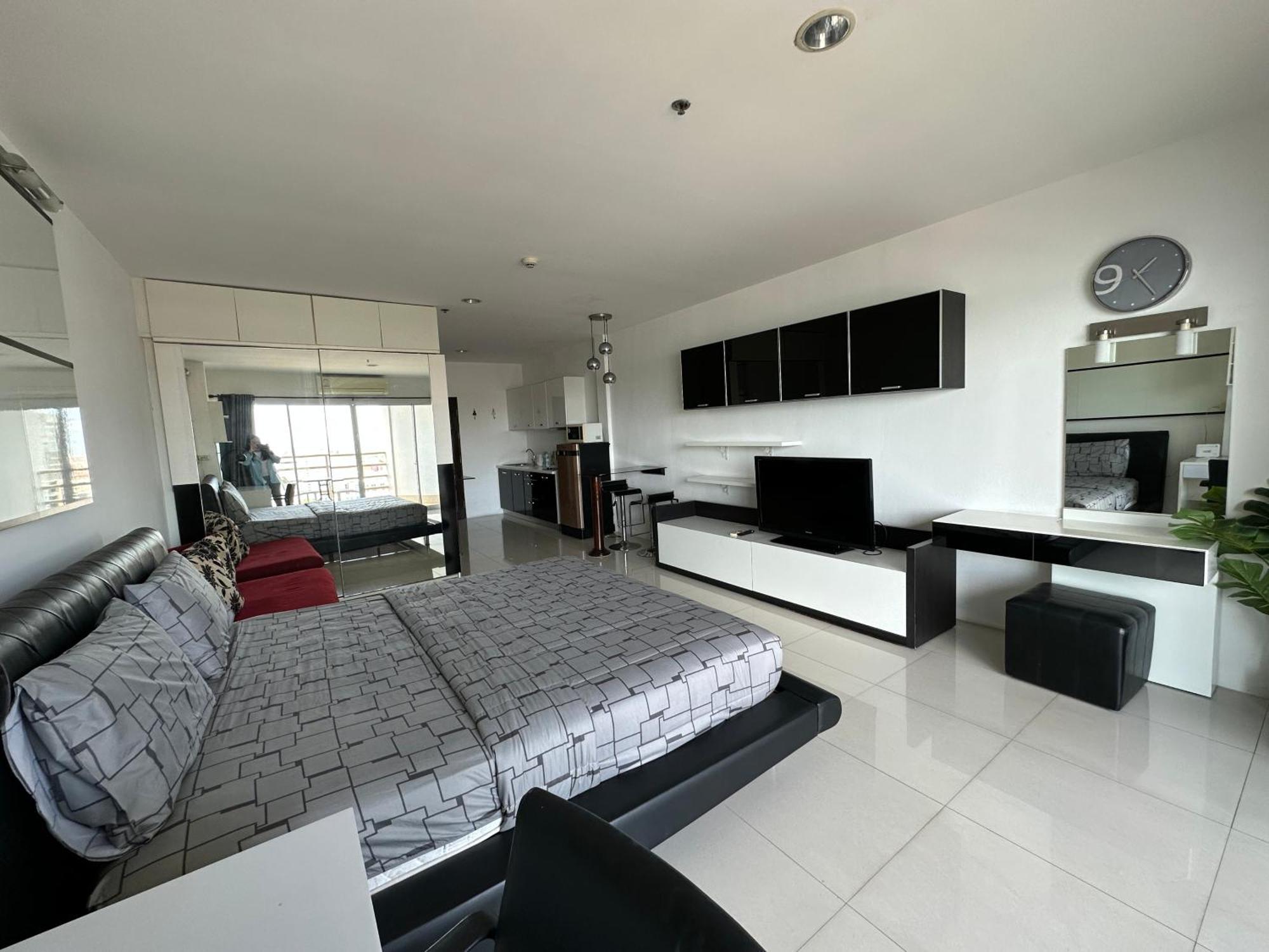 Condo Express View Talay 6 Pattaya Exteriör bild