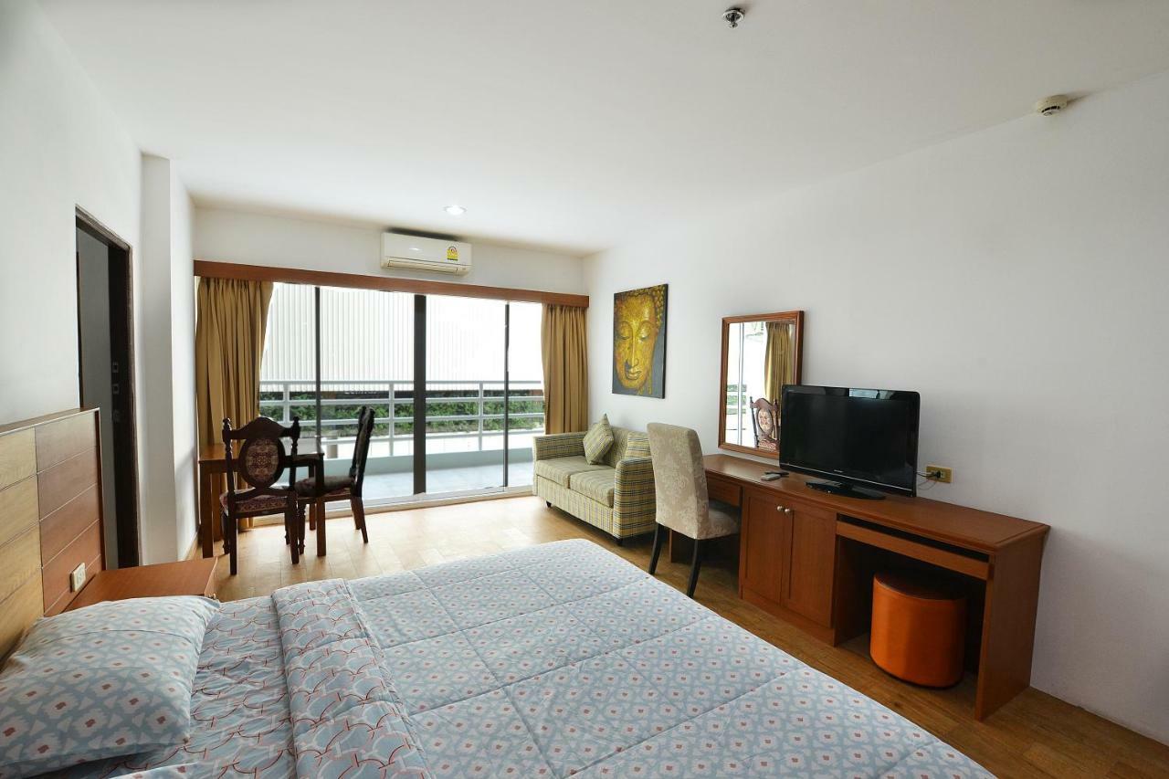 Condo Express View Talay 6 Pattaya Exteriör bild